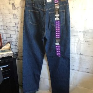 Kirkland Signature Relaxed Fit Jeans 40 X 34 NWT